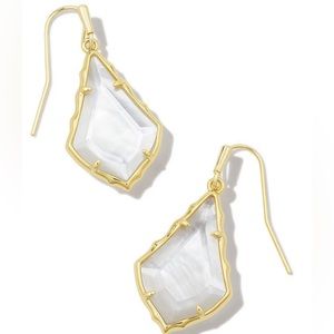 KENDRA SCOTT💋                  Small Faceted Alex Gold Drop Earrings
